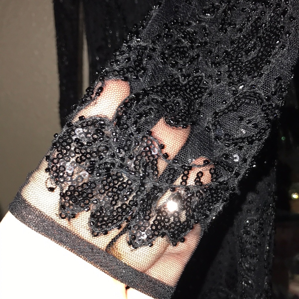 Altar’d State XS Elegant Black Sequin Dress - Picture 4 of 10